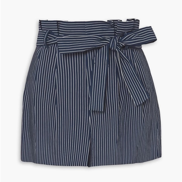 ALICE + OLIVIA Laurine belted striped linen-blend shorts - Picture 4 of 12